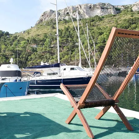 House Boat V Al Poetto 2 Pax Piu' 1